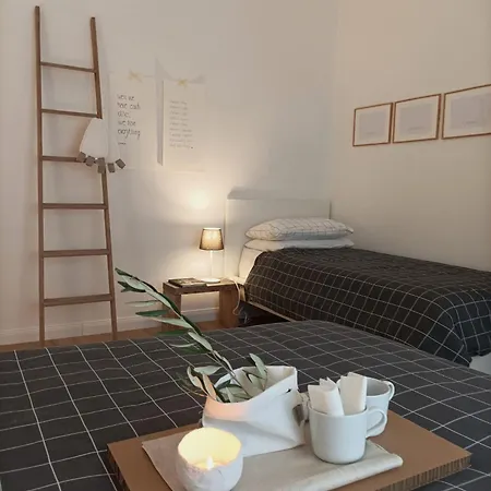 12 Living * Ancona