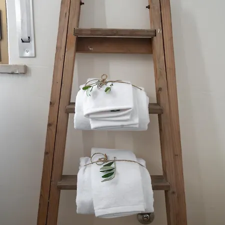12 Living Appartement *