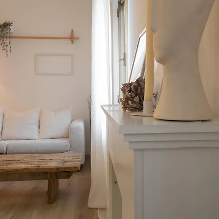 12 Living * Ancona