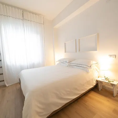 Apartment 12 Living